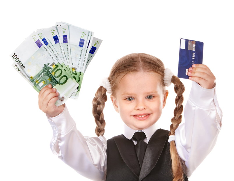Konto w banku i karta płatnicza dla dziecka