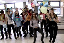 Flash mob i Lip dub - co to właściwie jest?
