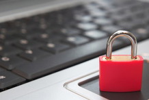 Pomyśl zanim wyślesz czyli Ogólnoświatowy Dzień Bezpiecznego Internetu