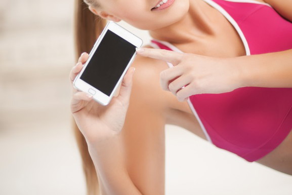 Bądź fit ze smartfonem - 5 aplikacji i gadżetów, które Ci to ułatwią!