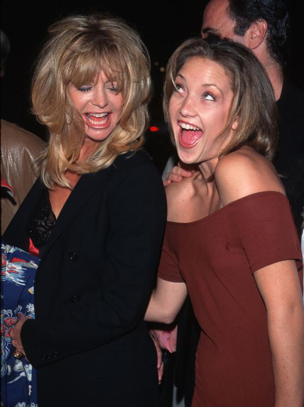 ONS47180GOLDIE-HAWN-KATE-HUDSON-05-af3f3da