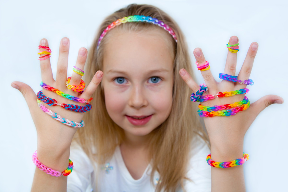 Gumki loom bands - za co dzieci je kochają?
