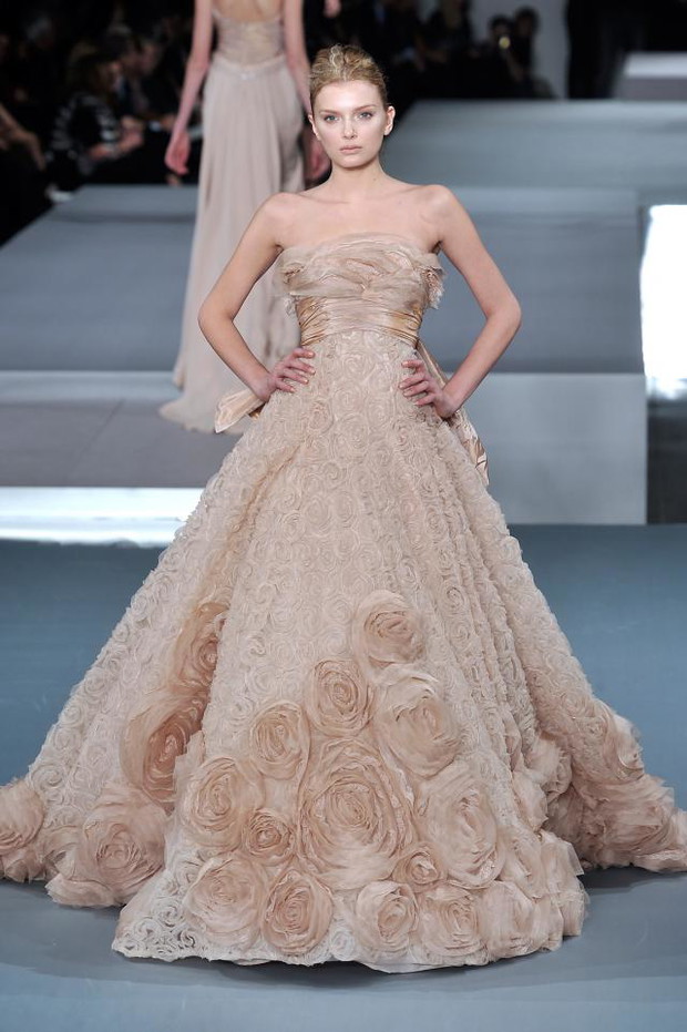 Elie-Saab-HC-S9-130-2a290ad