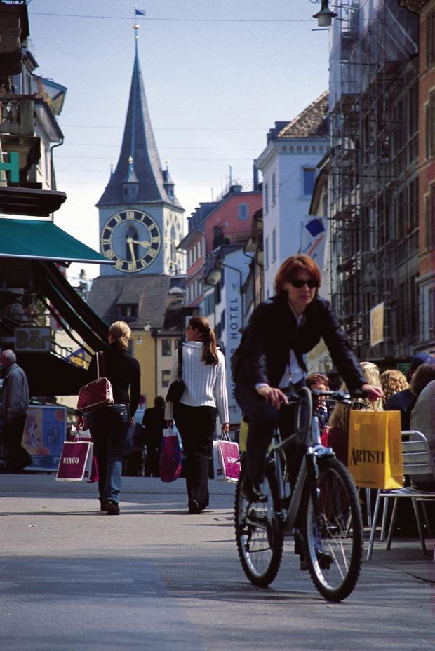 Zurich-Tourism04-bdc978a