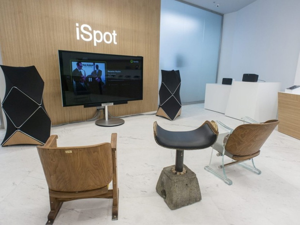 ispot-2328253-327a1bc