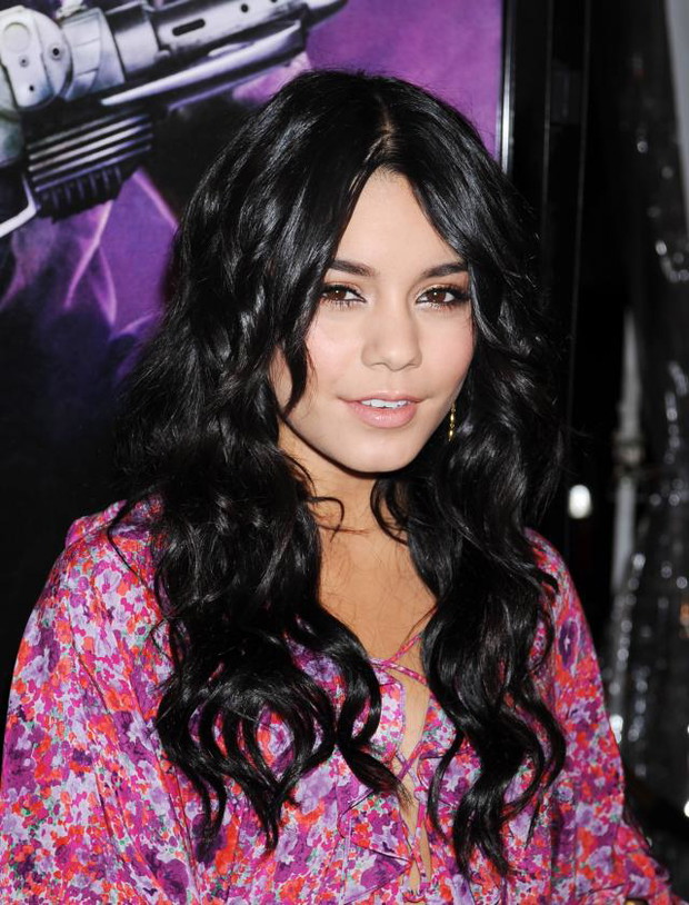 ONS590396Vanessa-Hudgens-04-feba074