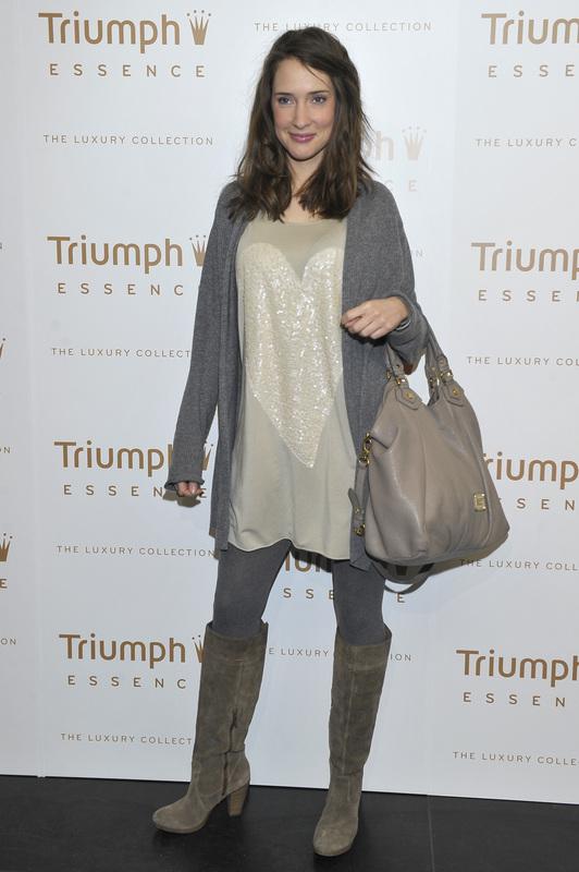 akpa20120222triumphjk3162-42224ee