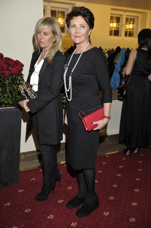 Jolanta Kwaśniewska i Katarzyna Frank-Niemczycka na premierze Irydiona na 100 Lat Teatru Polskiego