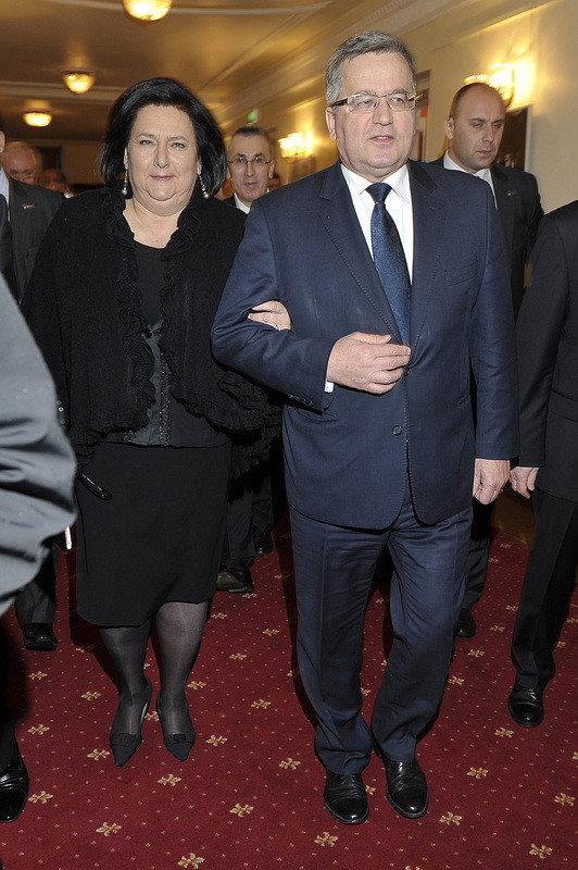 Prezydent Bronisław Komorowski z żoną Anną na premierze Irydiona na 100 Lat Teatru Polskiego
