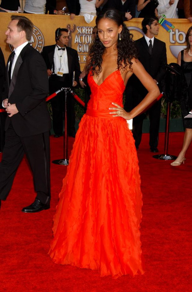 ONS228397Joy-Bryant-02-167b42f