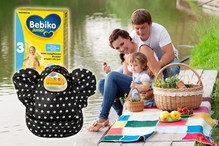 rodzina na pikniku