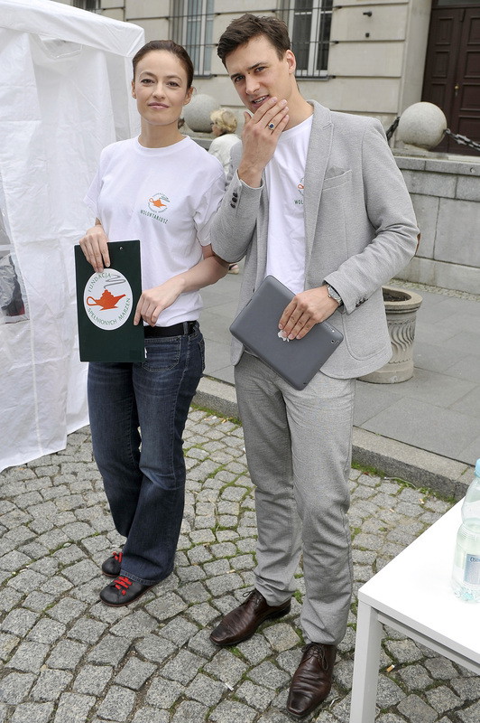 Magdalena Różczka i Mateusz Damięcki na Dniu Dziecka z Harleyami