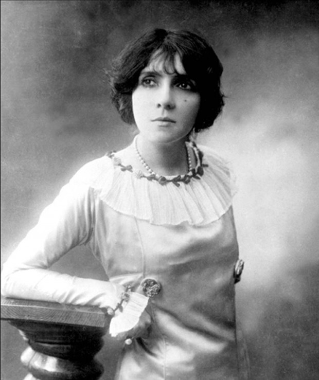 Eva Lavallièr - Narodziny chłopczycy - Paryż, 1909 r.
