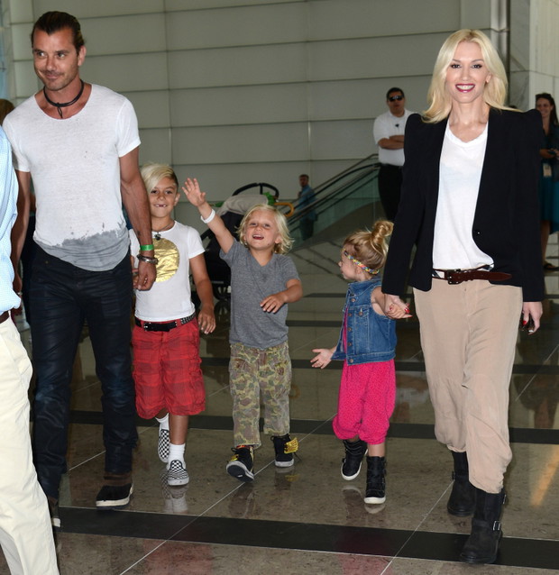 Gwen Stefani z mężem Gavinem Rossdalem i synami - Kingstonem i Zumą