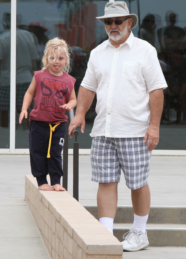 Syn Gwen Stefani z dziadkiem