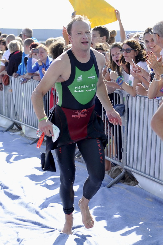 Maciej Stuhr podczas zawodów Herbalife Triathlon Gdynia 2013