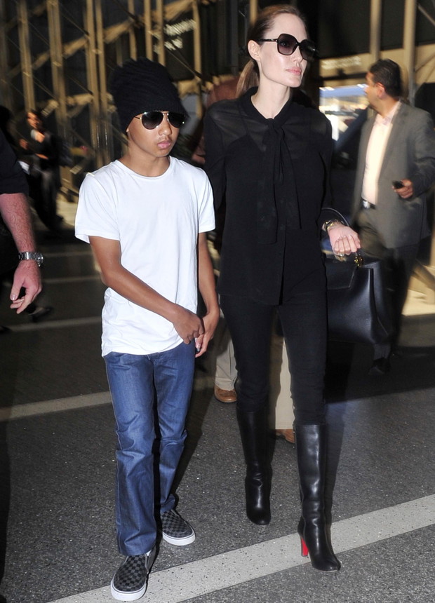 Angelina Jolie z adoptowanym synem Maddoxem