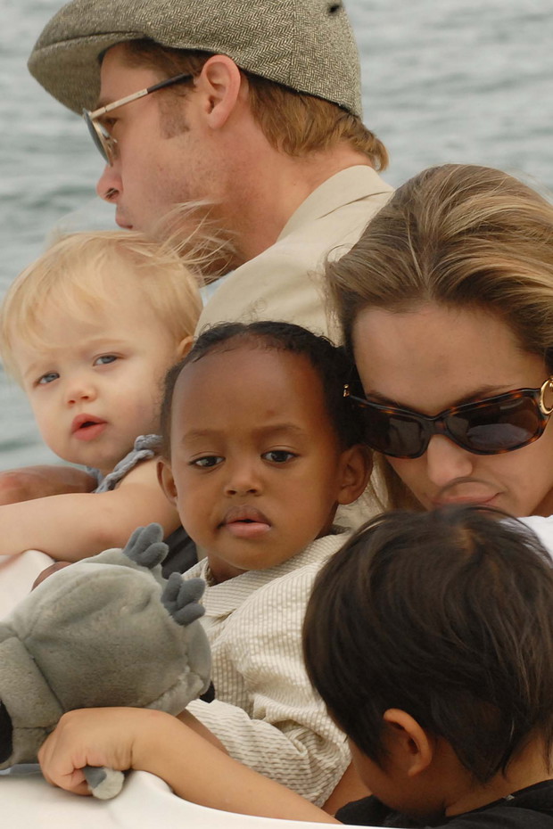 Angelina Jolie z rodziną