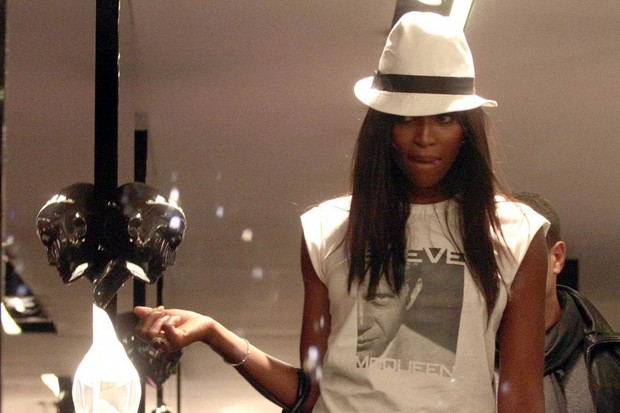 ONS415198Naomi-Campbell-c9884eb