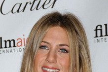 Jennifer Aniston, makijaż, fryzury