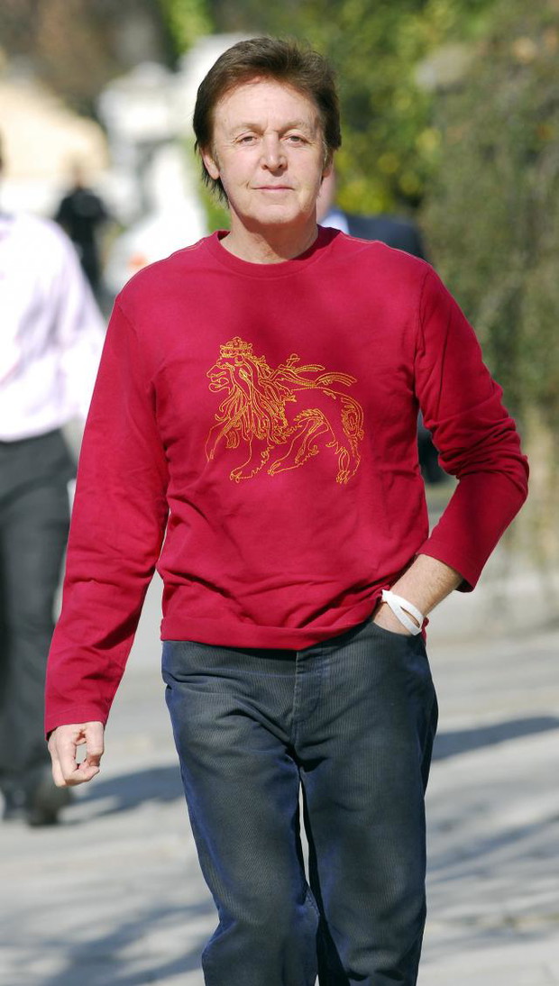 ONS253901Paul-McCartney-03-2399495