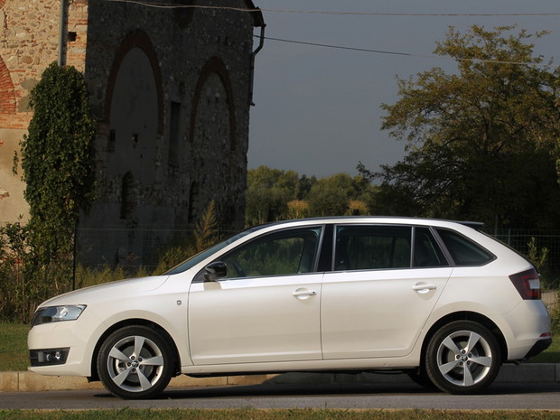 Nowa ŠKODA RAPID