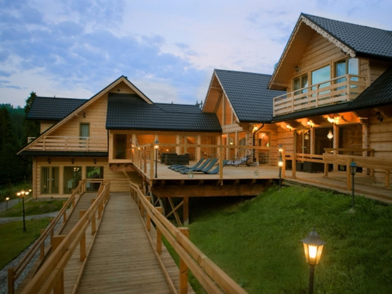 no name luxury hotel