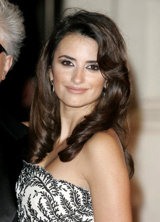 ONS349931Penelope-Cruz-f21f16e