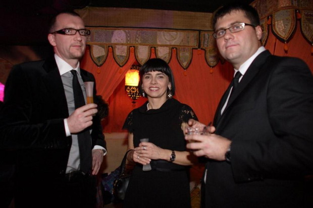 Zarzad-Vistula-Group-Prezes-Michal-Wojcik-wiceprezes-Aldona-Sobierajewicz-i-dyr-marketingu-Tomasz-Marszall-699a911