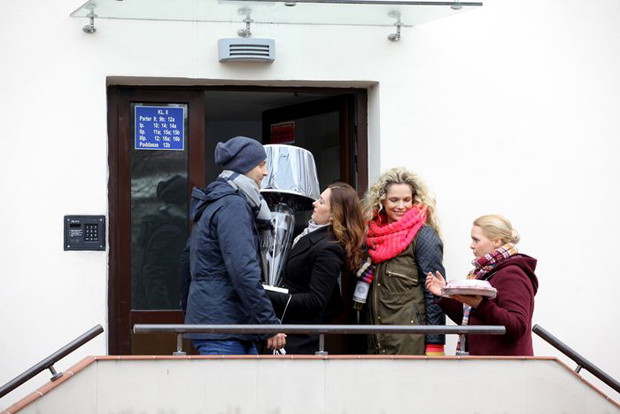 Magdalena Stużyńska, Joanna Liszowska, Anita Sokołowska na planie Przyjaciółek