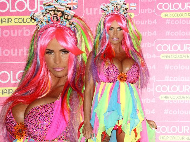 Katie Price promuje preparat Worx w Londynie