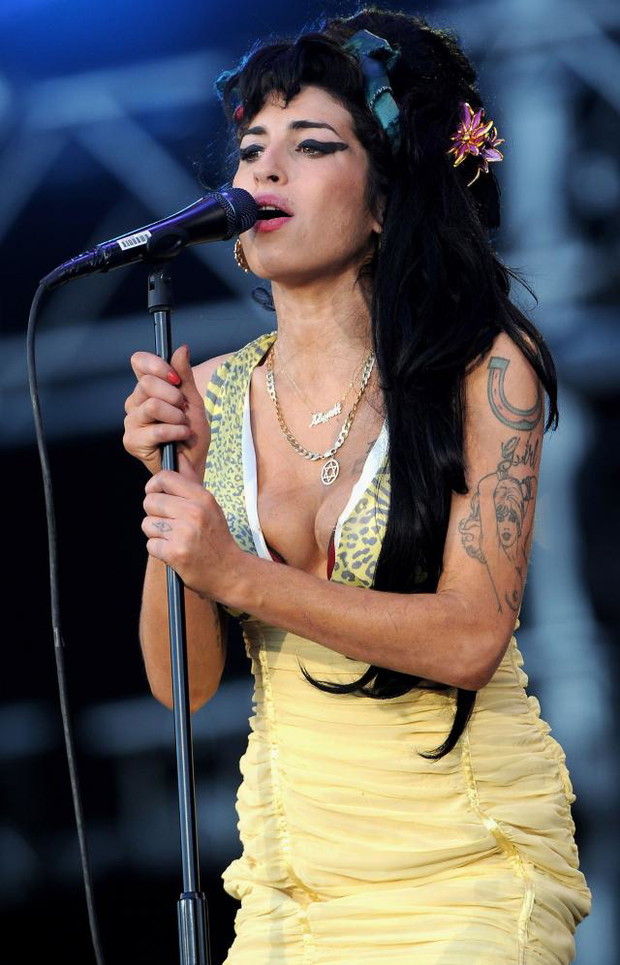 ALLONS464917Amy-Winehouse-75ee818