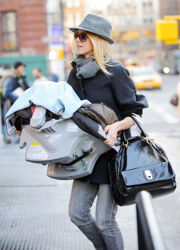 ALLONS594864Naomi-Watts-z-synem-5f8c3da