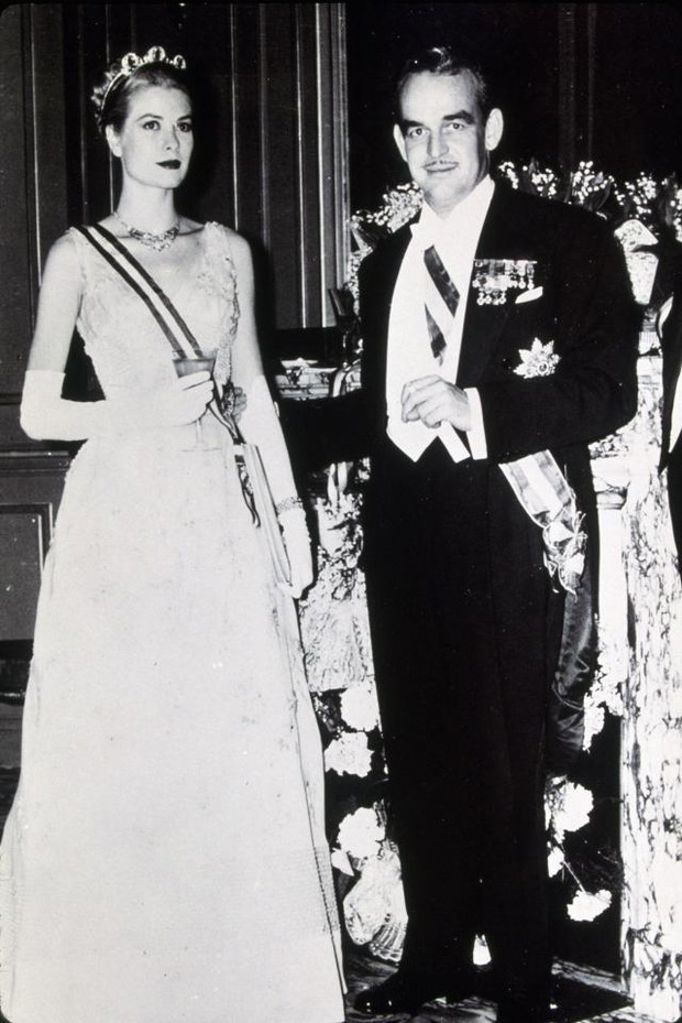 ALLONS65580PRINCE-RAINIER-OF-MONACO-GRACE-KELLY-ca90a51