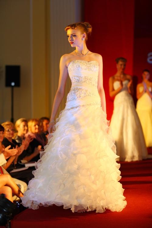 annaisbridal0608-a01b7ac