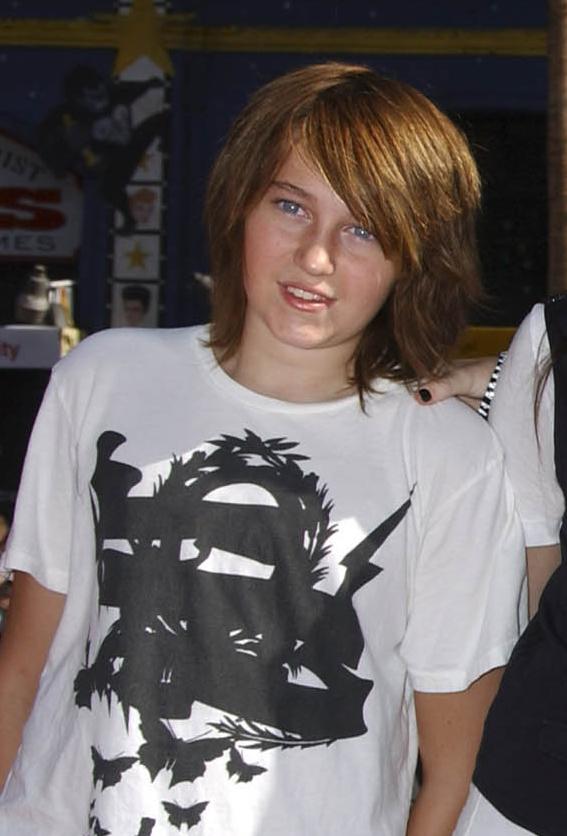 ALLONSBilly-Ray-Cyrus-w-60f321f