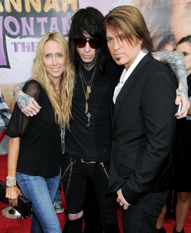 ALLONS616847Tish-Trace-and-Billy-Ray-Cyrus-9a9a636