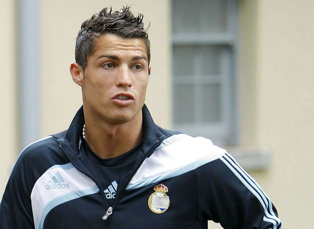ALLONS672892Cristiano-Ronaldo-8eea089