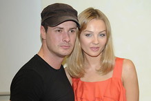 Małgorzata Socha i Paweł Małaszyński w filmie "Weekend"