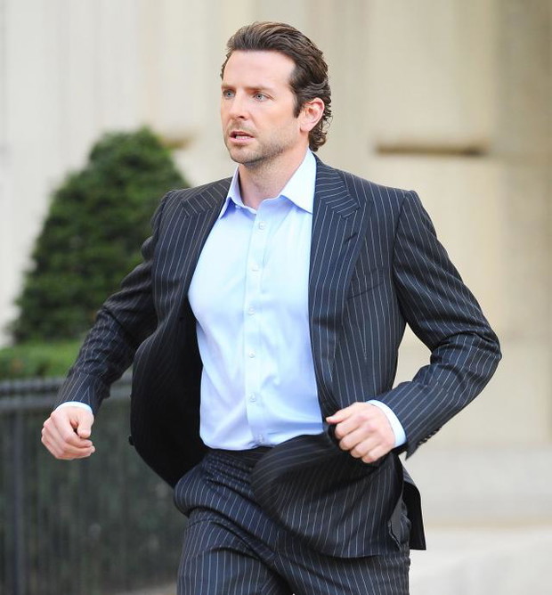 ALLONS850079Bradley-Cooper-4-b88de19