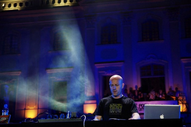 Funkstar-De-Luxe-Pozytywne-Wibracje-Festival-fot.-Music-Foto-Kolektiv-arch.-STX-JAMBOREE-2e8ffa5
