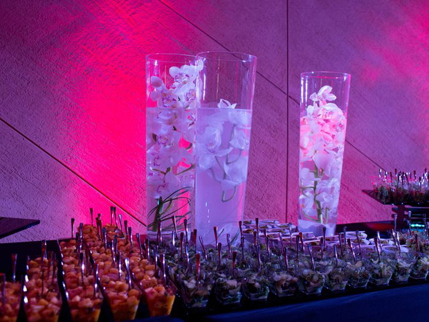 Catering FoodDesigners Malka Kafka we współpracy z firmą Gastromatic, jeszcze na wyjściu częstowali gości słodkościami