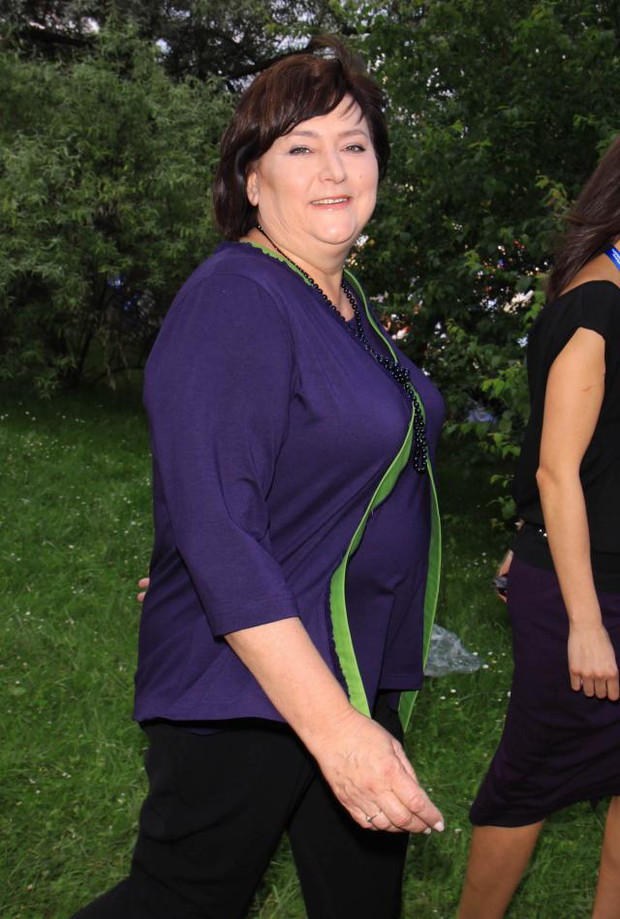 ALLONS906225anna-komorowska001-0ed3900