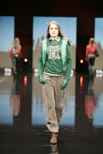 C&A pokaz mody Dusseldorf - kolekcja jesień - zima 2007 - zdjęcie