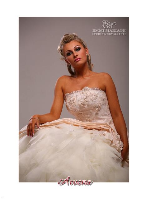 Emmi Mariage - kolekcja sukien ślubnych 2007 - zdjęcie
