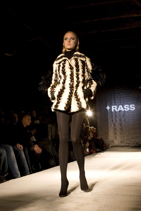 Snob Parade - kolekcja jesień-zima 2008/2009 Kasi Rass - zdjęcie