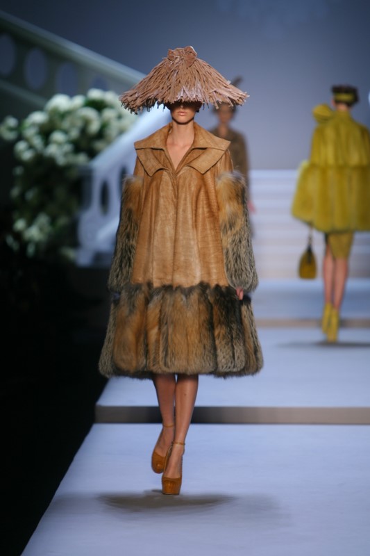 Zew myśliwego - Christian Dior - zdjęcie