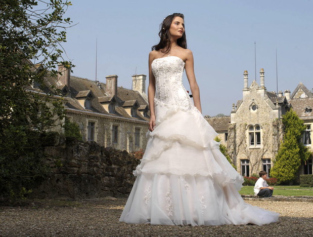 Kolekcja Divina Sposa - suknie ślubne - zdjęcie