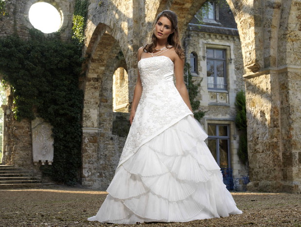 Suknie ślubne Divina Sposa - zdjęcie