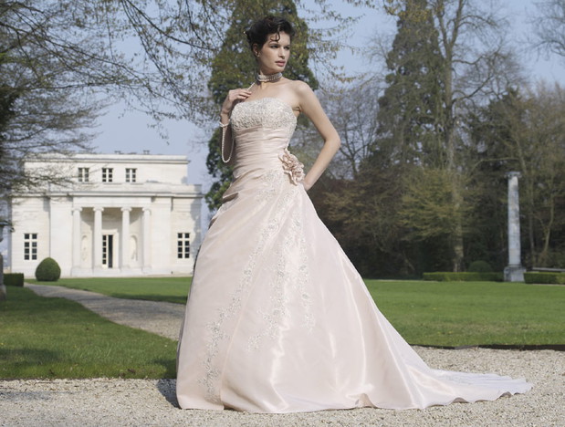 Suknie ślubne Miss Kelly - zdjęcie